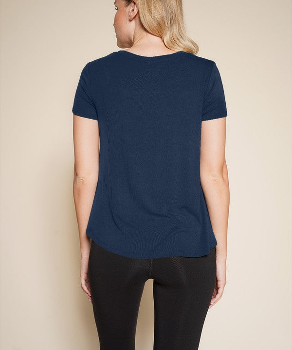 Bamboo Classic V Top